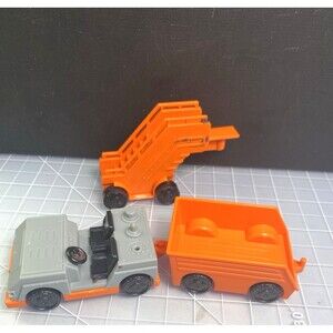 Driven by Battat Toy Airport Lot 3 Luggage Tractor & Trailer, Airplane Stairway